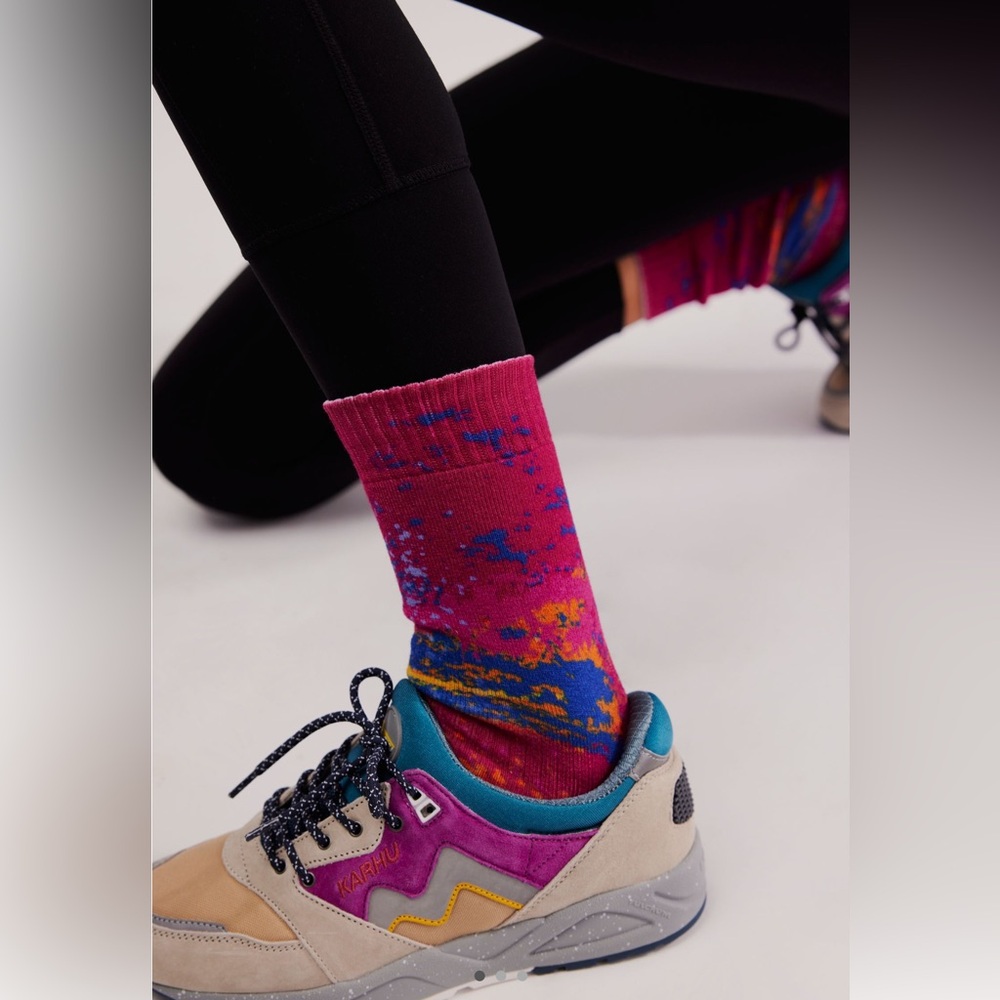 NWT Fp Movement Splatter Surge Hike Socks in color Berry Combo